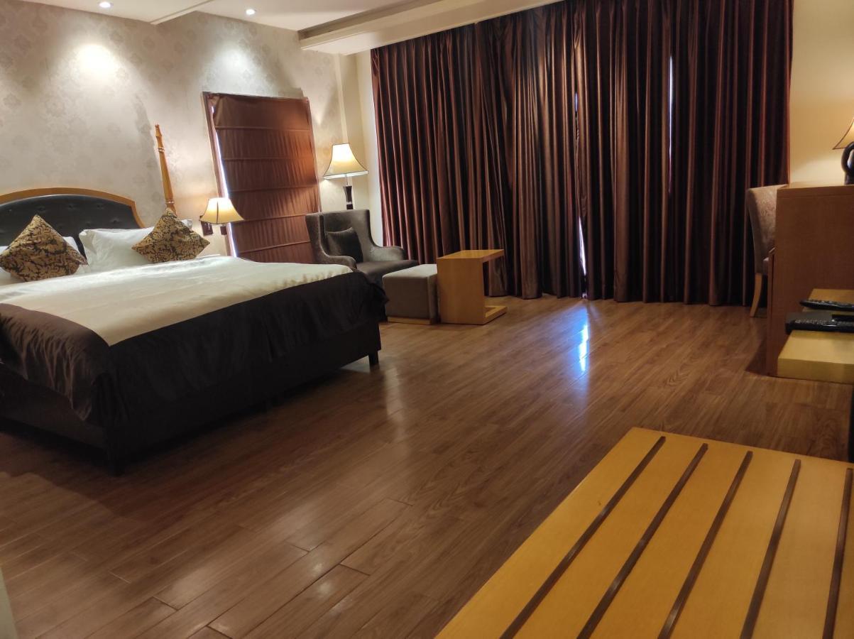 Regenta Resort Bharatpur, Fatehpur Sikri Road Экстерьер фото